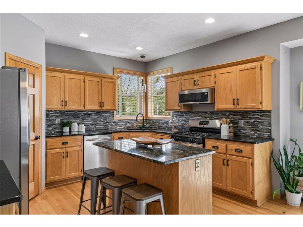 758 Heron Avenue N Oakdale MN 55128 7037300 image9