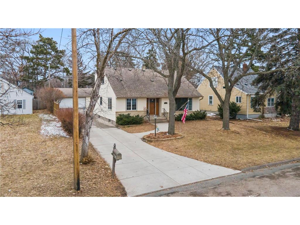 758 Mcknight Road N Maplewood MN 55119 7011134 image1