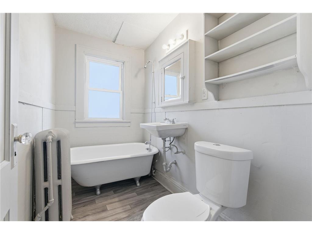 758 Reaney Avenue Saint Paul MN 55106 7033997 image24