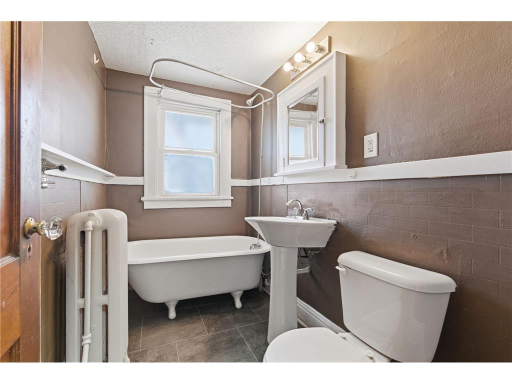758 Reaney Avenue Saint Paul MN 55106 7033997 image35