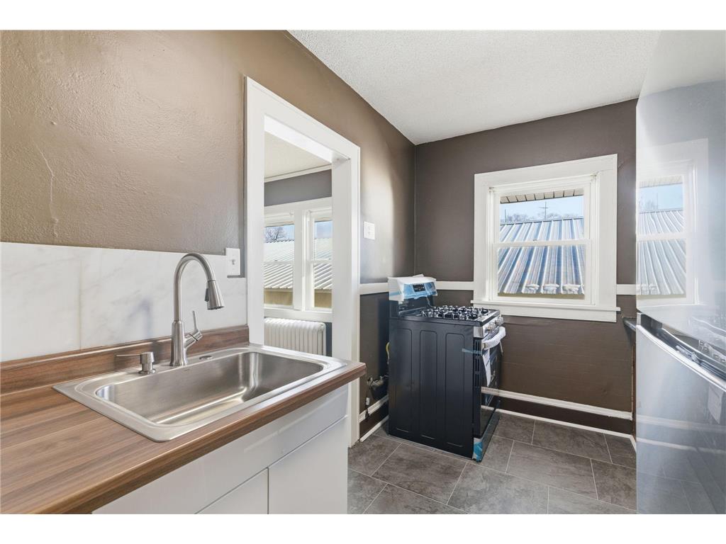 758 Reaney Avenue Saint Paul MN 55106 7033997 image42