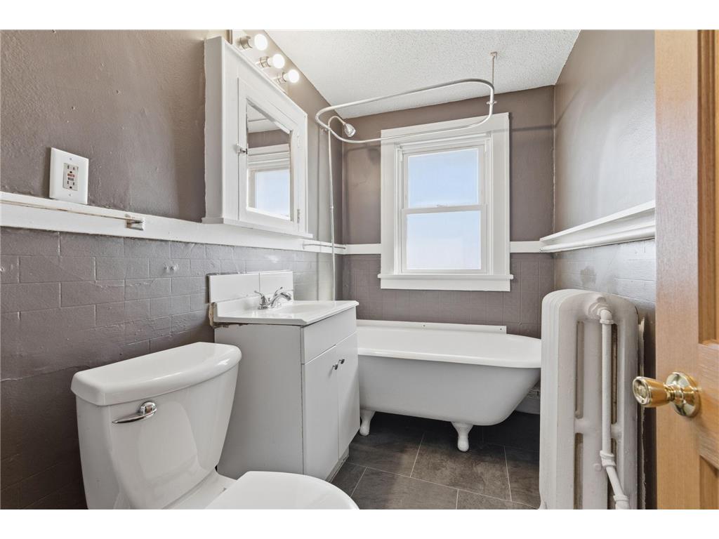 758 Reaney Avenue Saint Paul MN 55106 7033997 image44