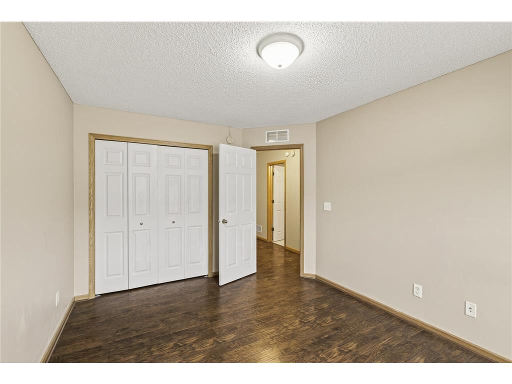 7580 Lower 11th Street N Oakdale MN 55128 6794063 image20