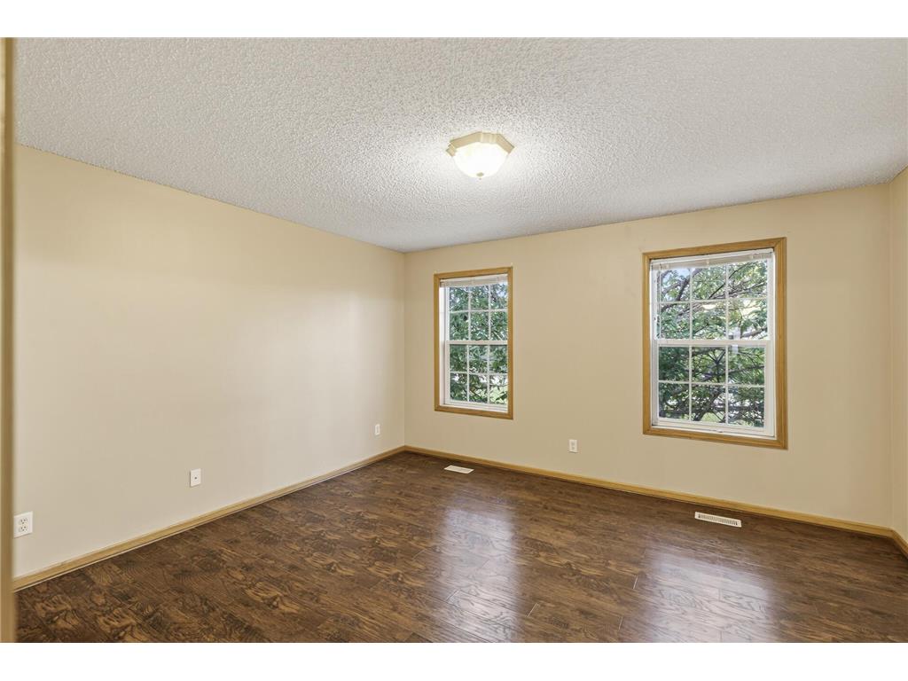 7580 Lower 11th Street N Oakdale MN 55128 6794063 image22