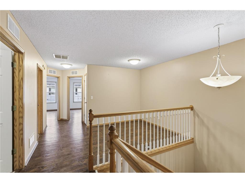 7580 Lower 11th Street N Oakdale MN 55128 7049511 image14