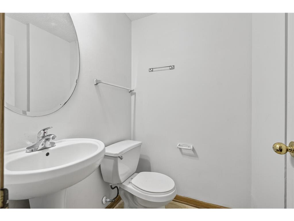 7580 Lower 11th Street N Oakdale MN 55128 7049511 image15