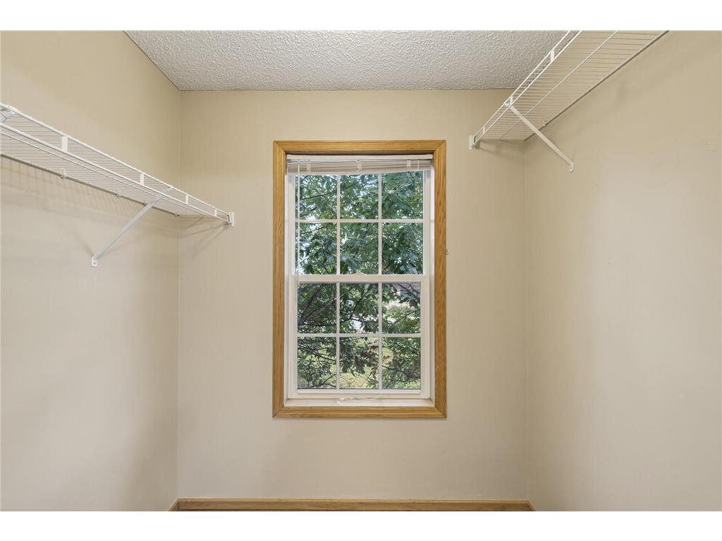 7580 Lower 11th Street N Oakdale MN 55128 7049511 image25