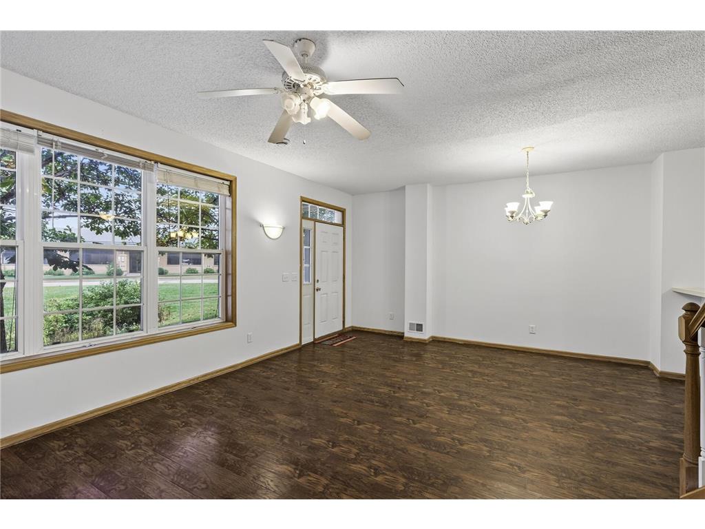 7580 Lower 11th Street N Oakdale MN 55128 7049511 image7