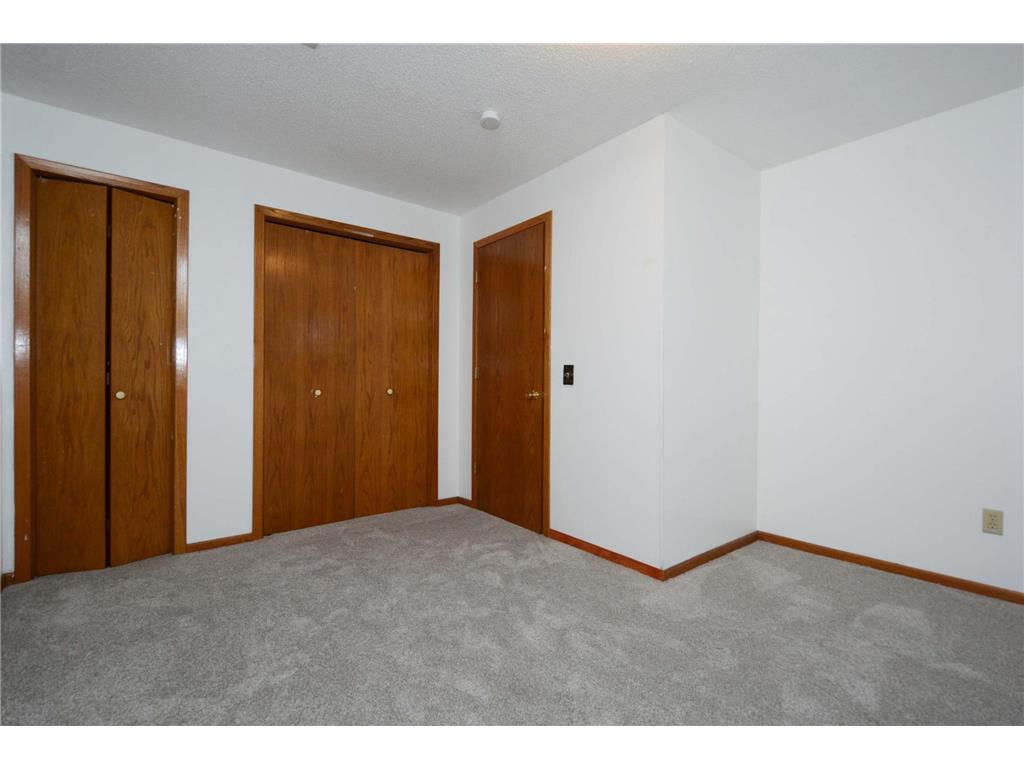 7581 23rd Street N Oakdale MN 55128 7037751 image21