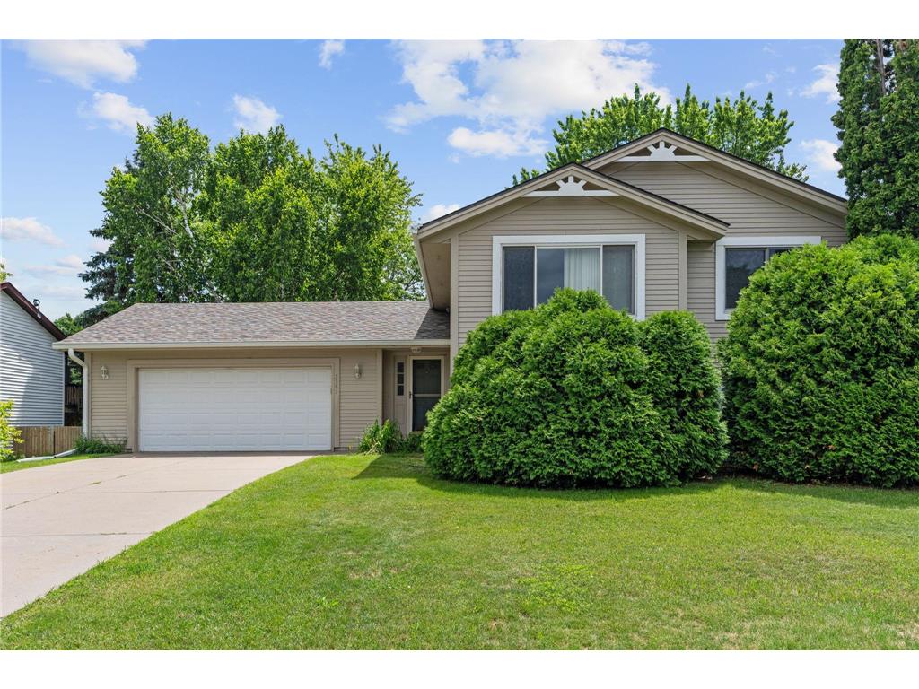 7581 23rd Street N Oakdale MN 55128 7100369 image1