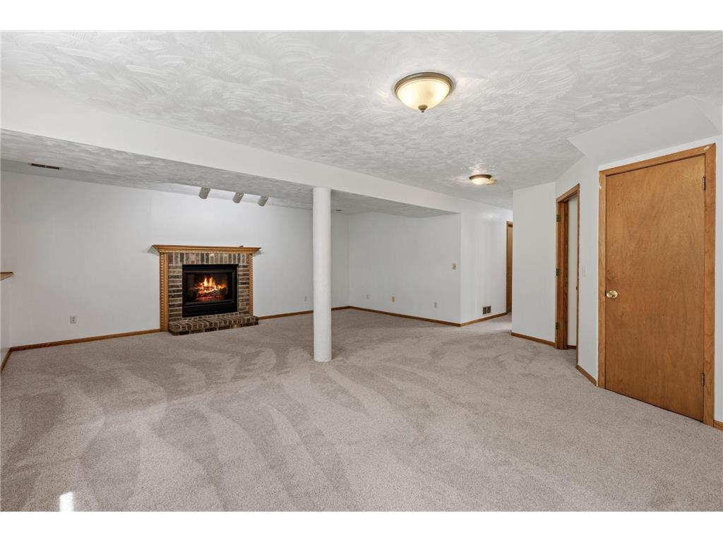 7581 23rd Street N Oakdale MN 55128 7100369 image15