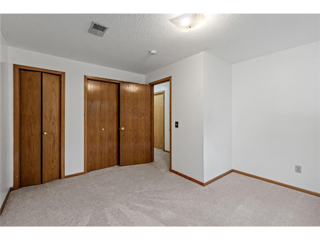 7581 23rd Street N Oakdale MN 55128 7100369 image18