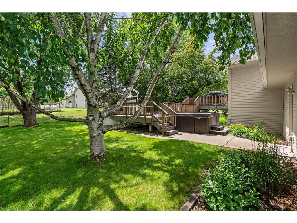 7581 23rd Street N Oakdale MN 55128 7100369 image26