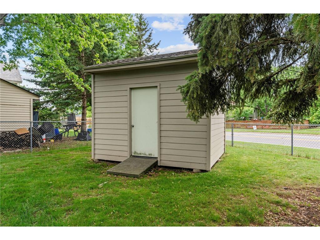 7581 23rd Street N Oakdale MN 55128 7100369 image28