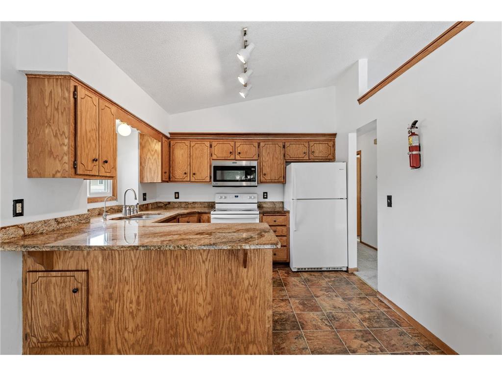 7581 23rd Street N Oakdale MN 55128 7100369 image8