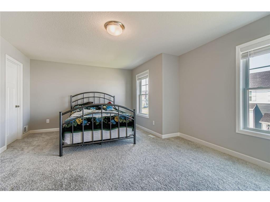 7582 38th Street N Oakdale MN 55128 7097505 image18