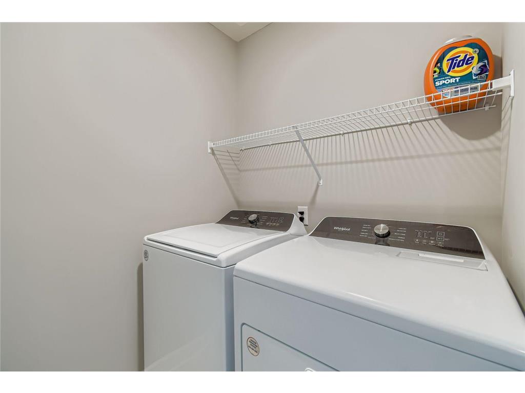 7582 38th Street N Oakdale MN 55128 7097505 image24