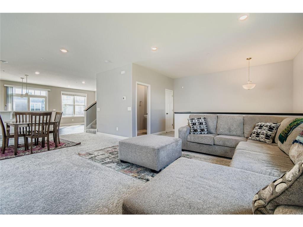 7582 38th Street N Oakdale MN 55128 7097505 image5