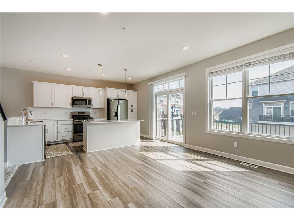 7582 38th Street N Oakdale MN 55128 7097505 image6