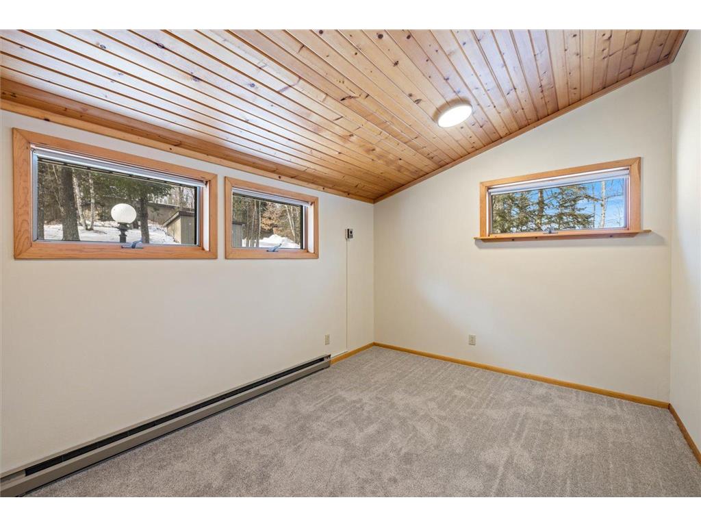 7582 Green Rock Road Side Lake MN 55781 - Sturgeon 7027773 image37