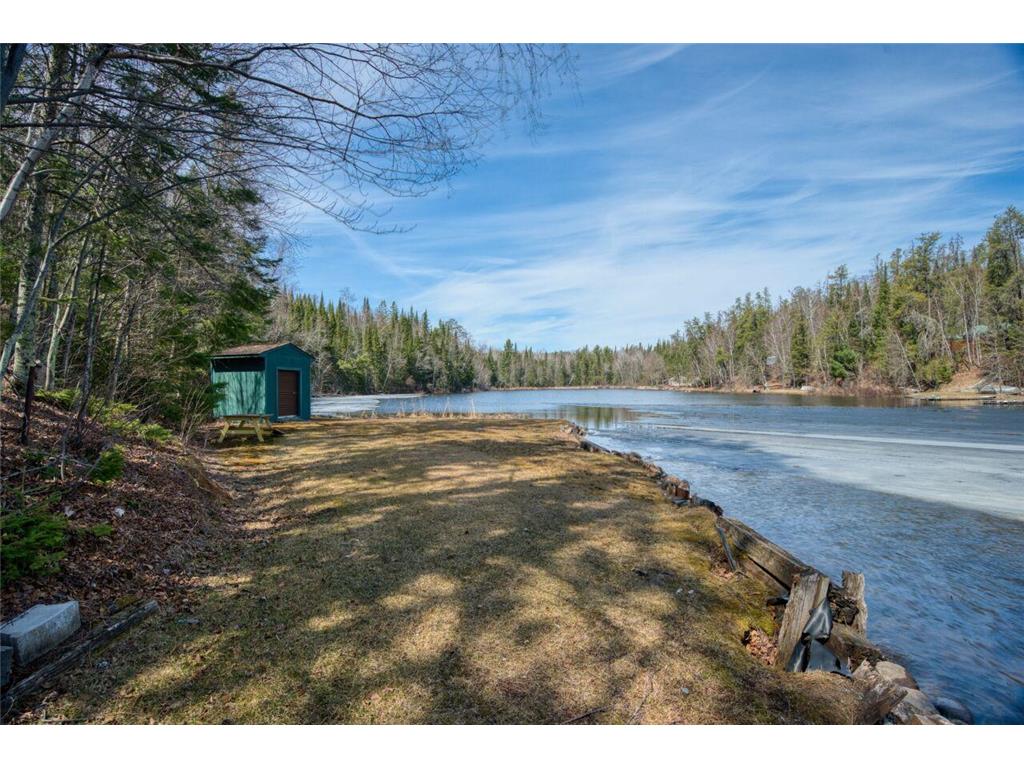 7582 Green Rock Road Side Lake MN 55781 - Sturgeon 7027773 image5