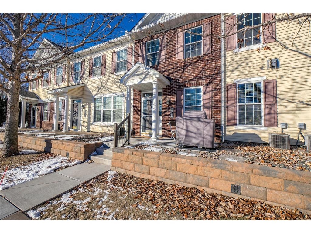 7582 Lower 11th Street N Oakdale MN 55128 6652703 image1