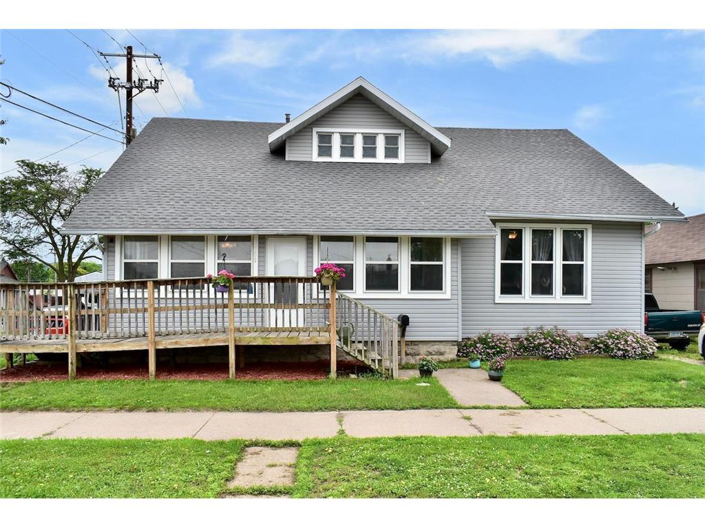 759 E Howard Street Winona MN 55987 6741626 image1