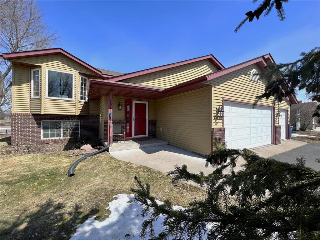 7590 Casselberry Drive North Branch MN 55056 6350045 image1