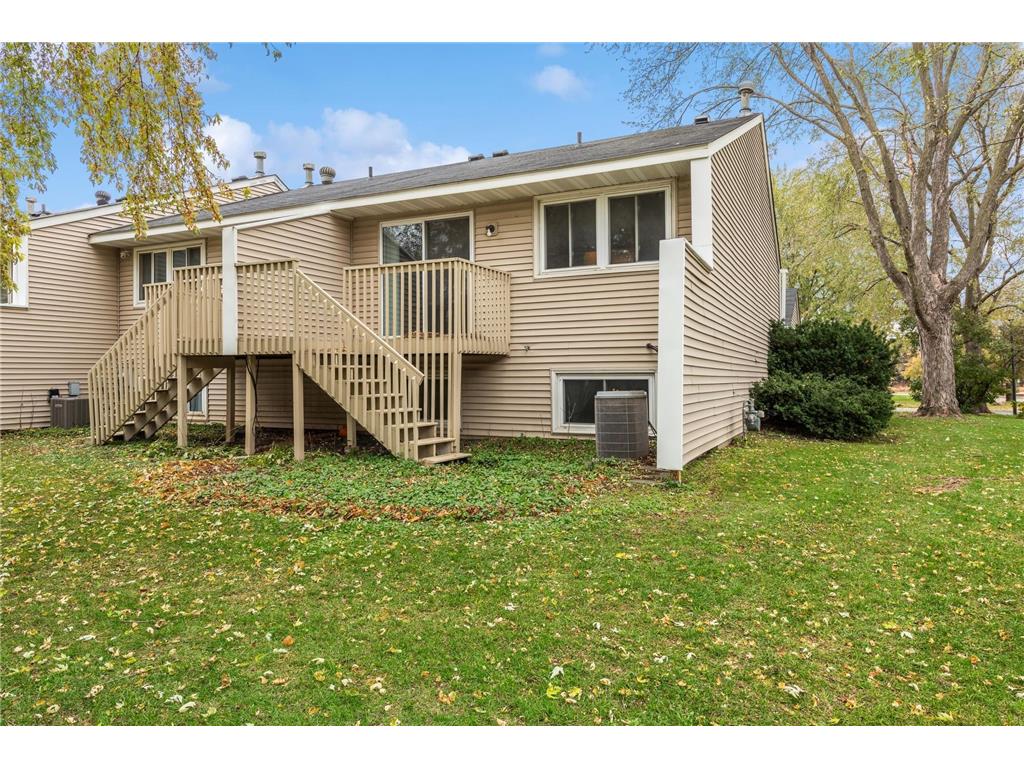 7597 Whitney Drive Apple Valley MN 55124 6454121 image1