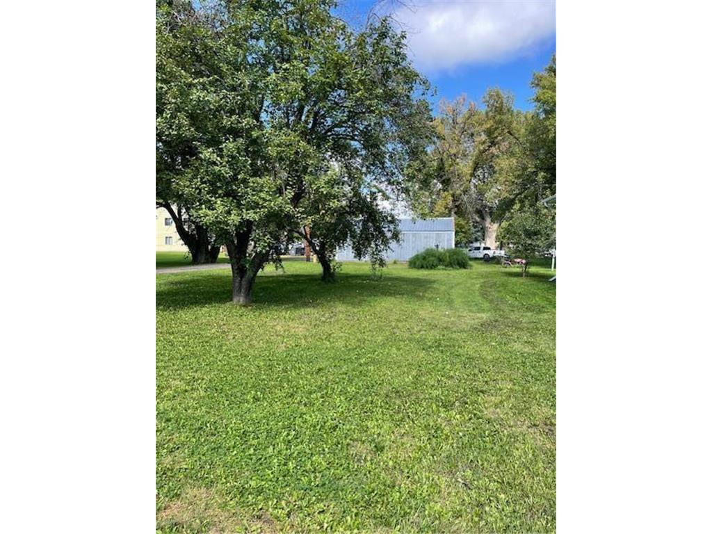 76 4th Avenue E Wood Lake MN 56297 6796730 image28