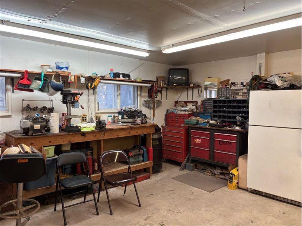 76 4th Avenue E Wood Lake MN 56297 6796730 image41