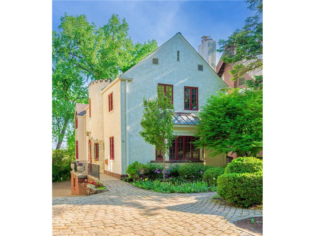 76 Groveland Terrace Minneapolis MN 55403 6697202 image1