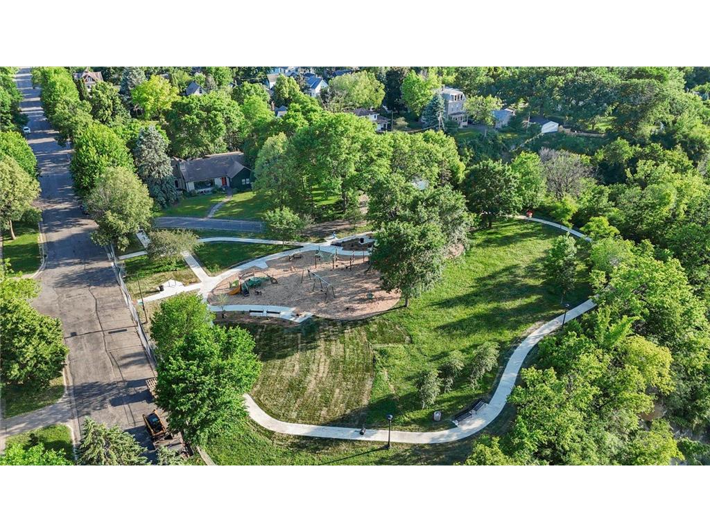 76 Prospect Boulevard Saint Paul MN 55107 7082002 image102