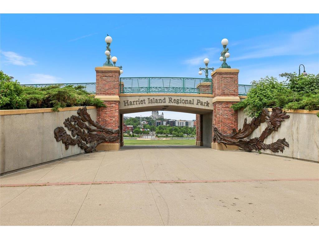 76 Prospect Boulevard Saint Paul MN 55107 7082002 image111