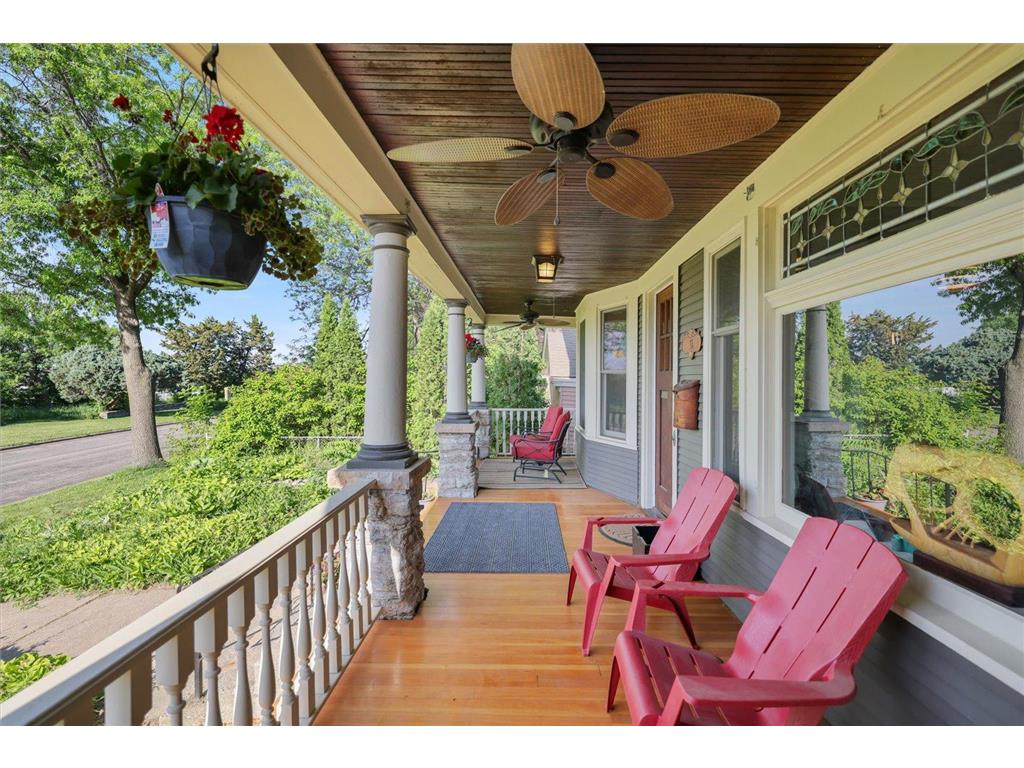 76 Prospect Boulevard Saint Paul MN 55107 7082002 image2