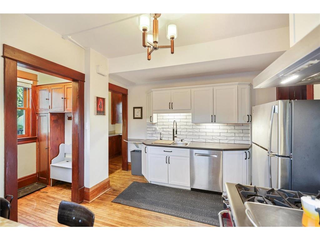 76 Prospect Boulevard Saint Paul MN 55107 7082002 image21