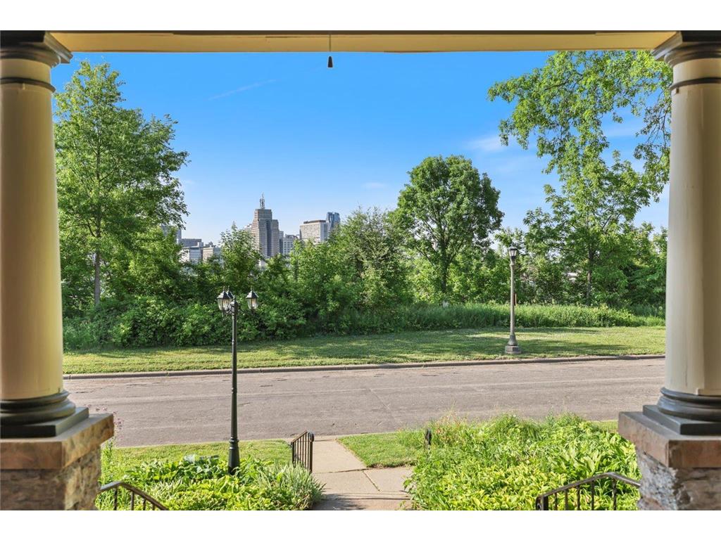 76 Prospect Boulevard Saint Paul MN 55107 7082002 image3