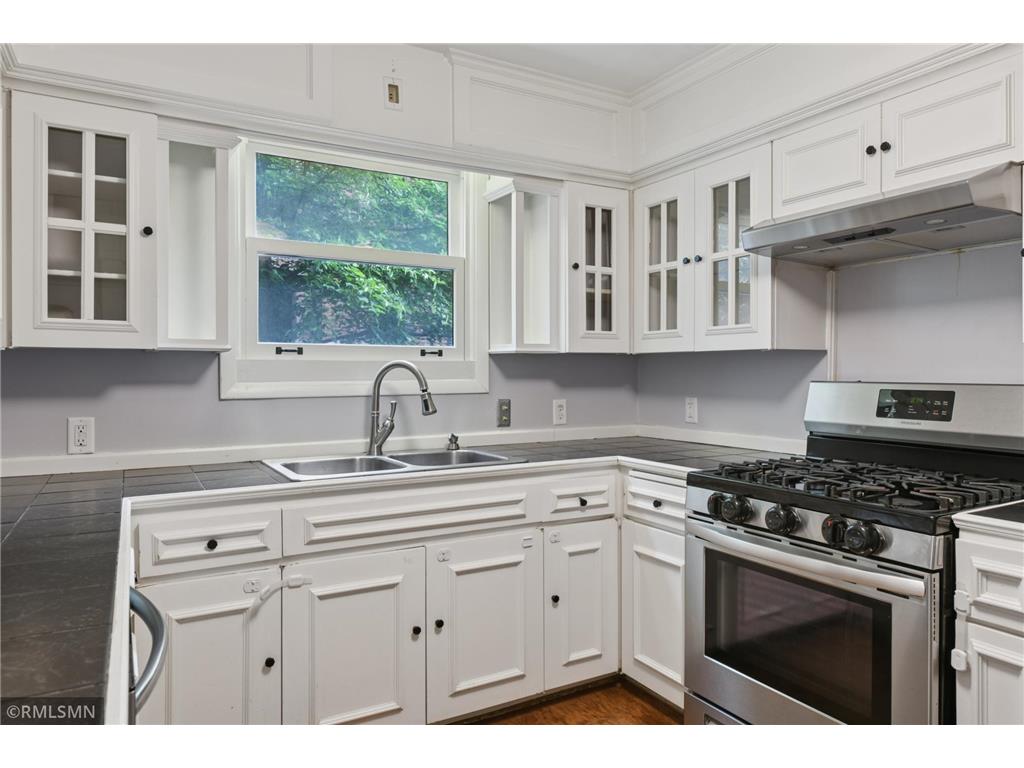 76 Western Avenue N Saint Paul MN 55102 6735729 image14