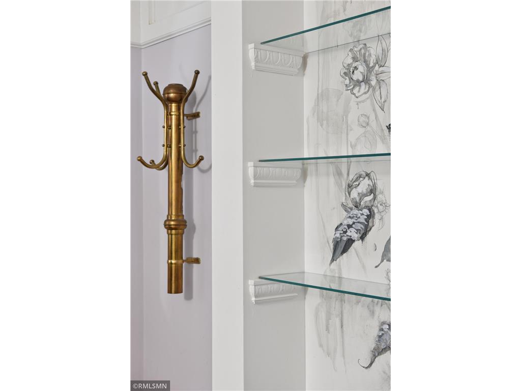 76 Western Avenue N Saint Paul MN 55102 6735729 image17