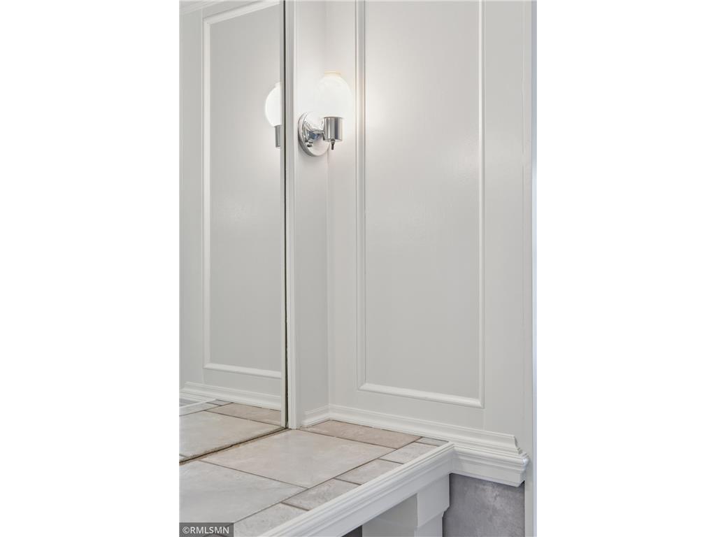 76 Western Avenue N Saint Paul MN 55102 6735729 image38