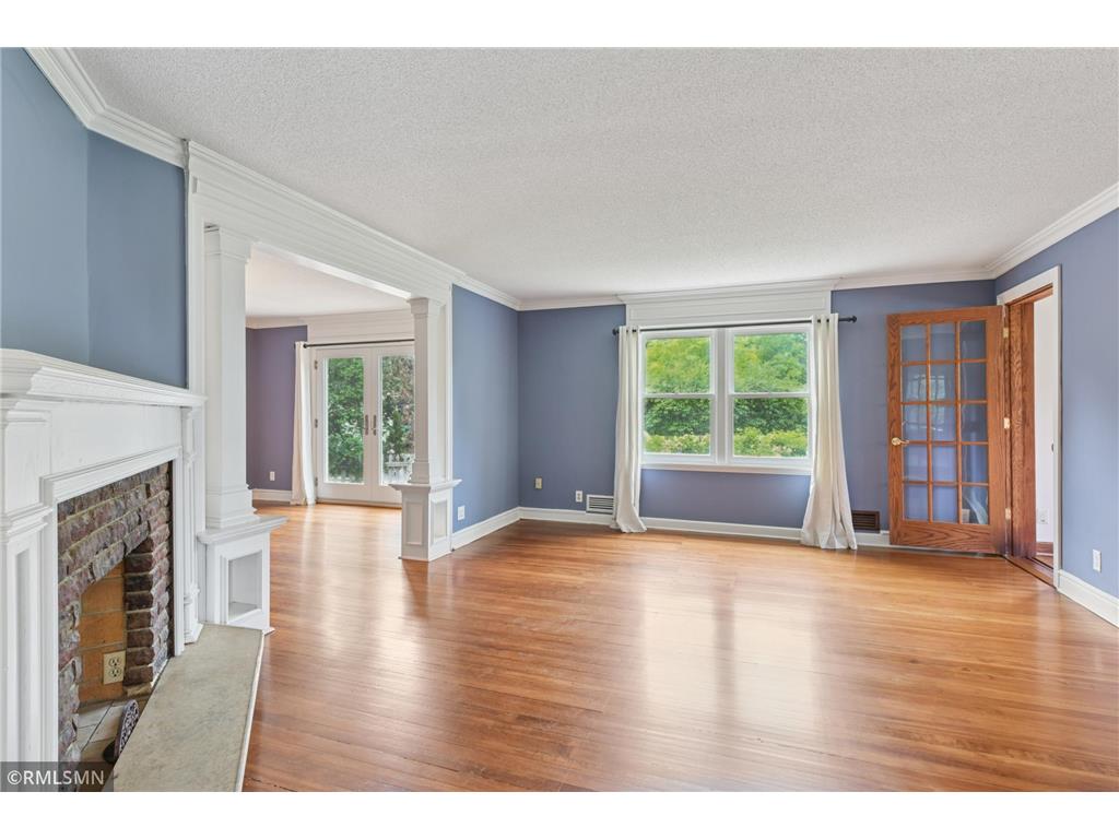 76 Western Avenue N Saint Paul MN 55102 6735729 image5