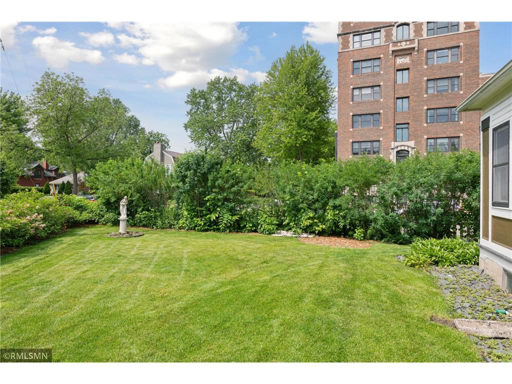 76 Western Avenue N Saint Paul MN 55102 6735729 image51