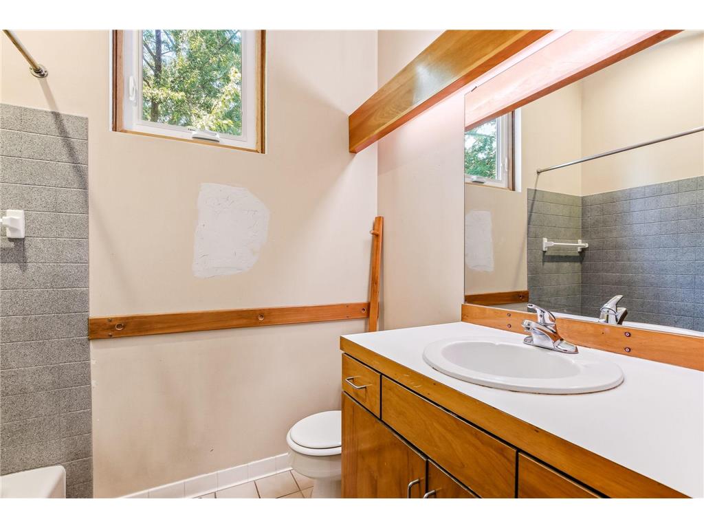 760 1st Avenue NW New Brighton MN 55112 7105660 image19
