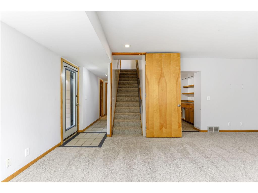 760 1st Avenue NW New Brighton MN 55112 7105660 image21