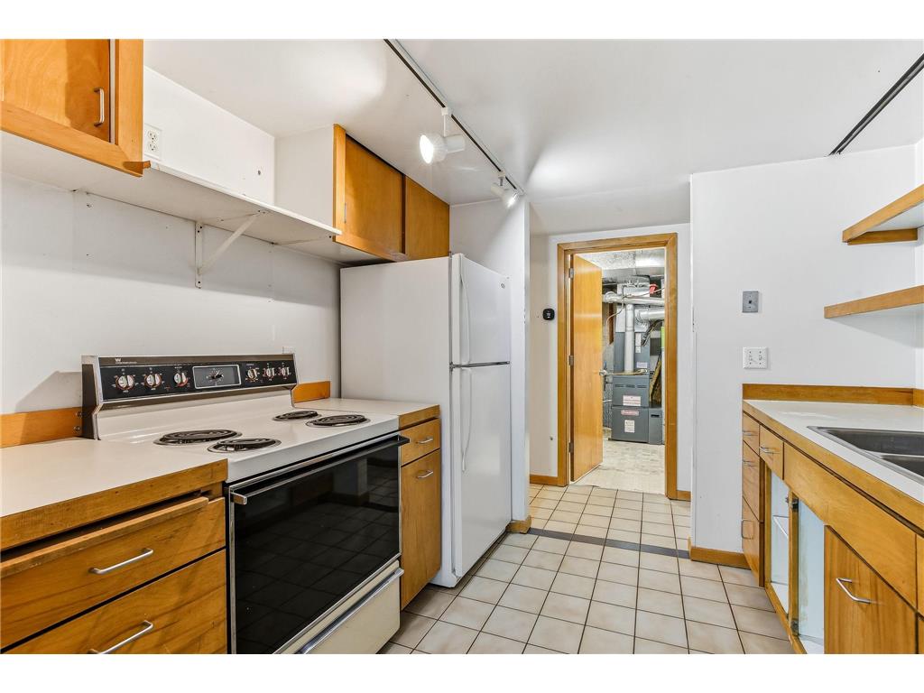 760 1st Avenue NW New Brighton MN 55112 7105660 image25