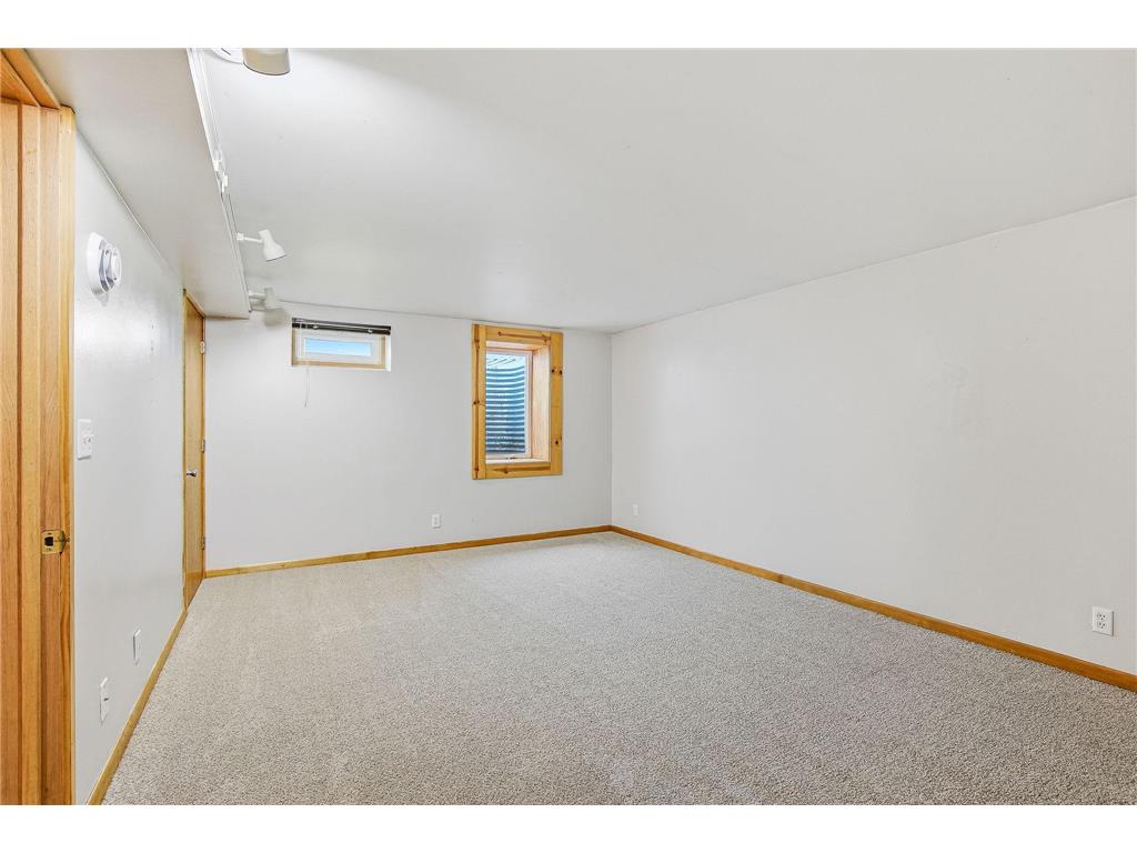 760 1st Avenue NW New Brighton MN 55112 7105660 image26