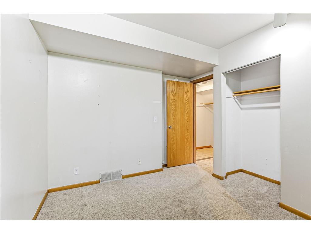 760 1st Avenue NW New Brighton MN 55112 7105660 image30