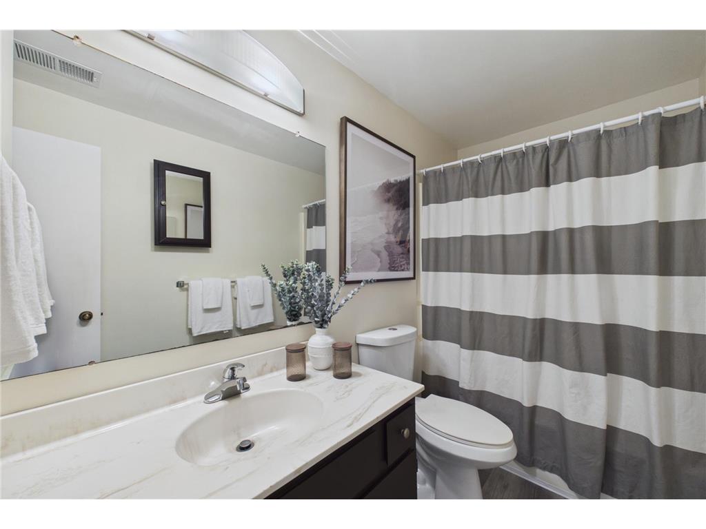 760 County Road F W #702 Shoreview MN 55126 7038209 image12