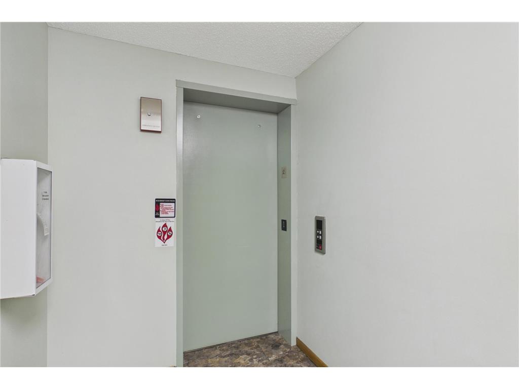 760 County Road F W #702 Shoreview MN 55126 7038209 image18
