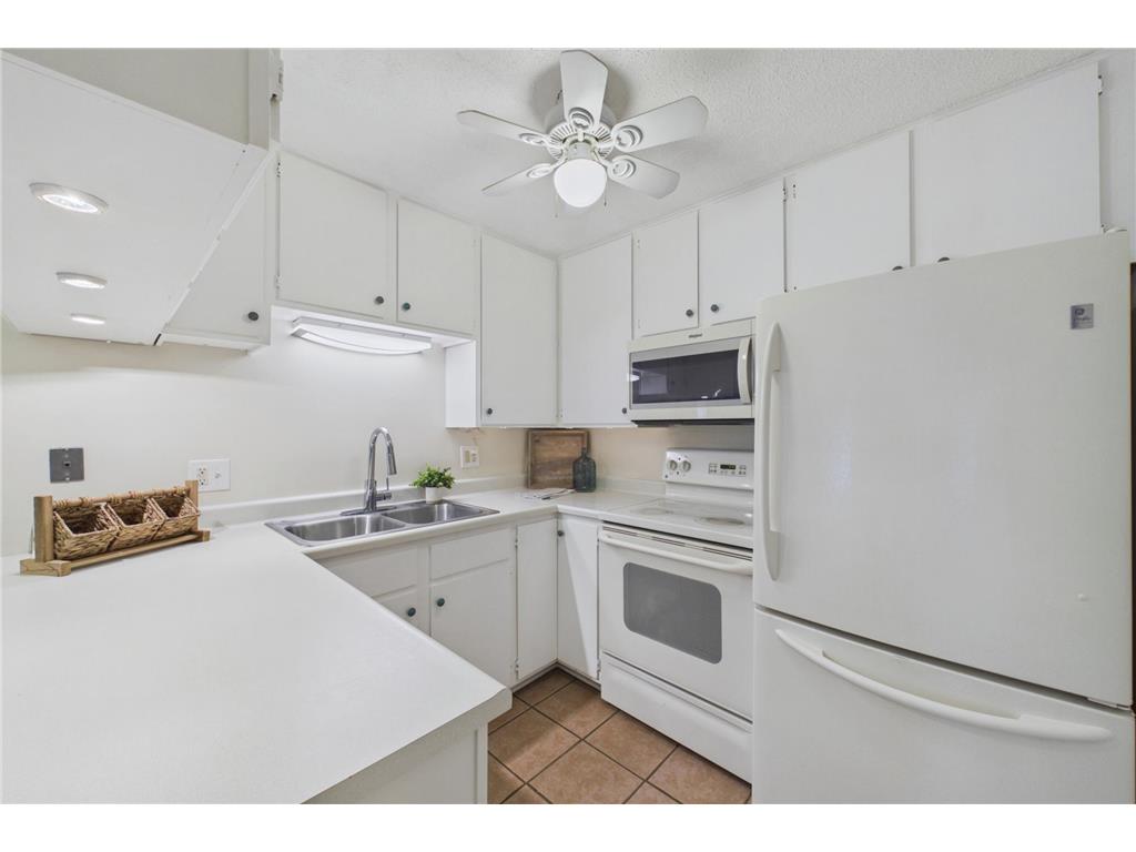 760 County Road F W #702 Shoreview MN 55126 7038209 image5